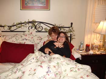 amanda_charlie_bed4
