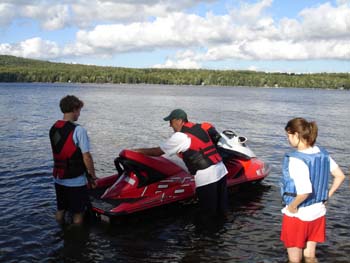 amanda_charlie_jetski03