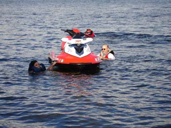 amanda_charlie_jetski11