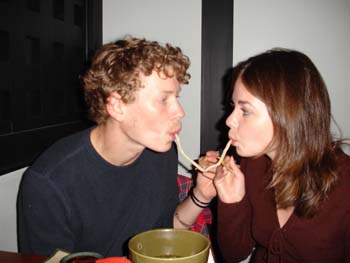 amanda_charlie_sushi1