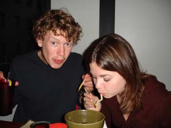 amanda_charlie_sushi2